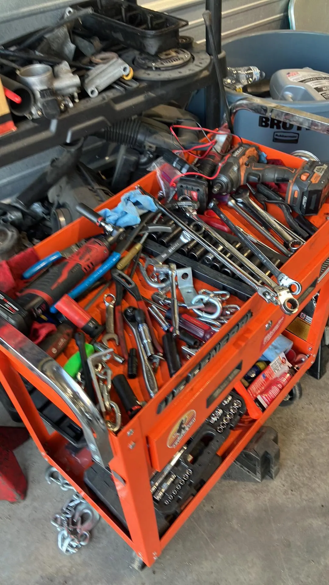 Engine detail — component layout.